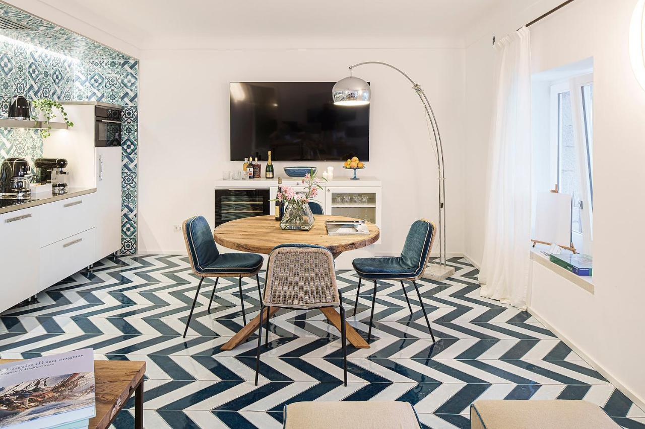 Costa Del Capitano Suite Apartments Sant'Angelo  Esterno foto
