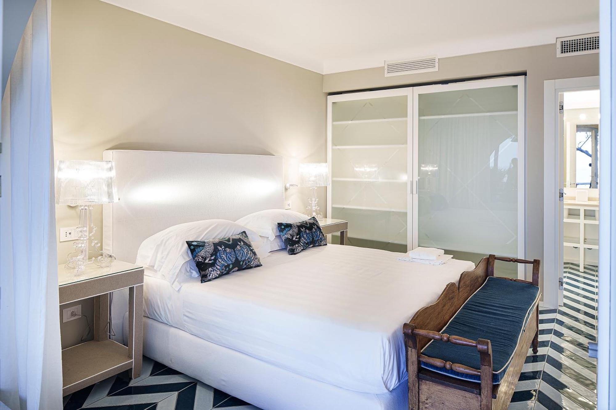 Costa Del Capitano Suite Apartments Sant'Angelo  Esterno foto
